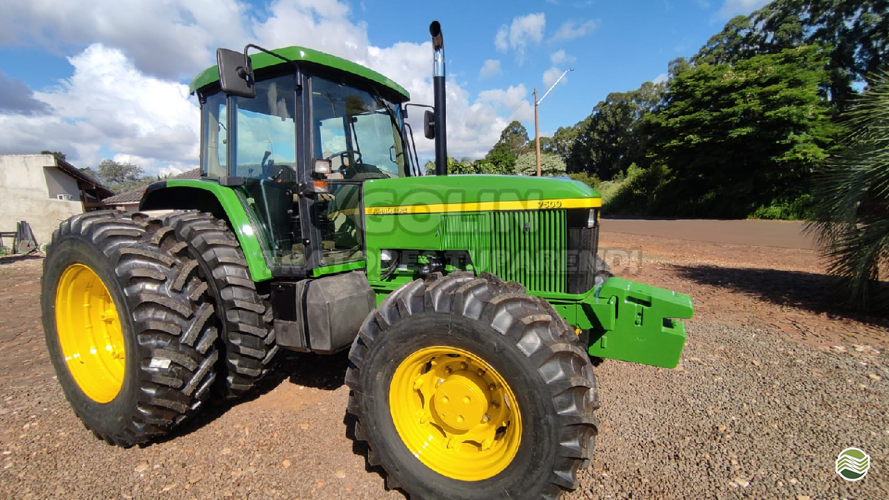TRATOR JOHN DEERE JOHN DEERE 7500 Tração 4x4 Golin Tratores TUPARENDI RIO GRANDE DO SUL RS